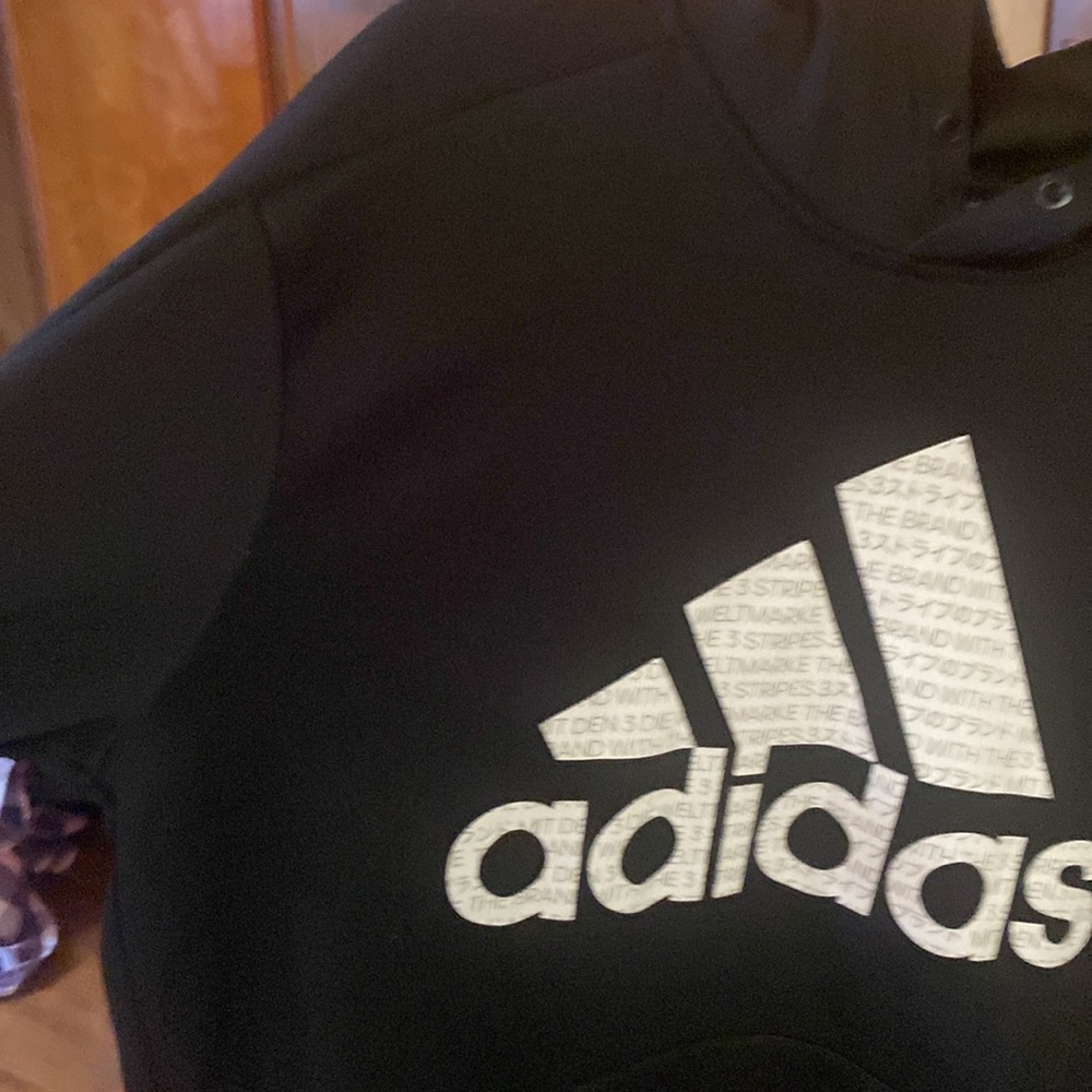 Gently used mens large adidas sweatshirt. - Picture 11 of 11